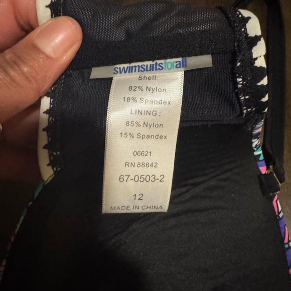 Geometric Patterned Bikini - Picture 6 of 13